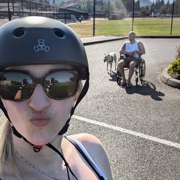 Meet your Posher, Kelsey - Picture 8 of 13